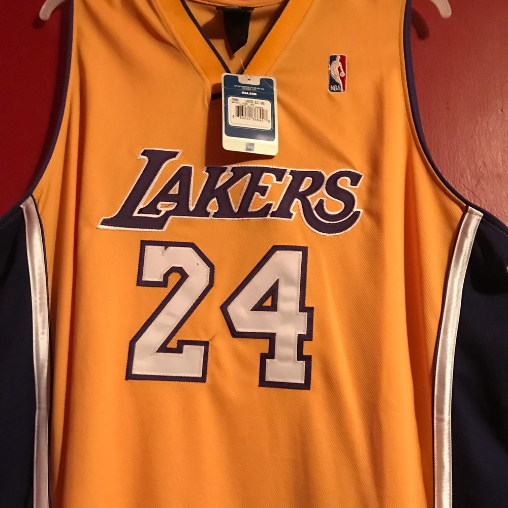 Kobe Bryant lakers jersey size 54